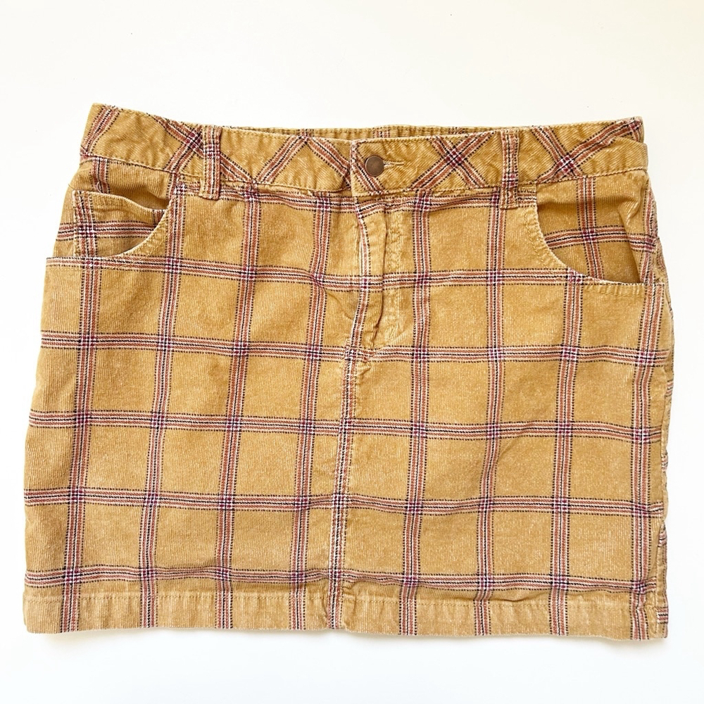 BDG Plaid Brown & Red Corduroy Mini Skirt Size 12, Front Pockets Preppy Spring